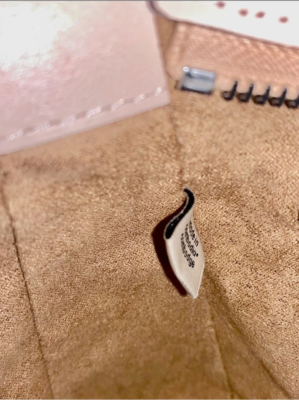 Coach 🌸 leather purse new in original packaging
